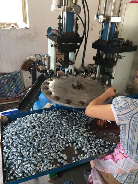 Cixi wang’s Auto Parts Manufactory manufacturer production line